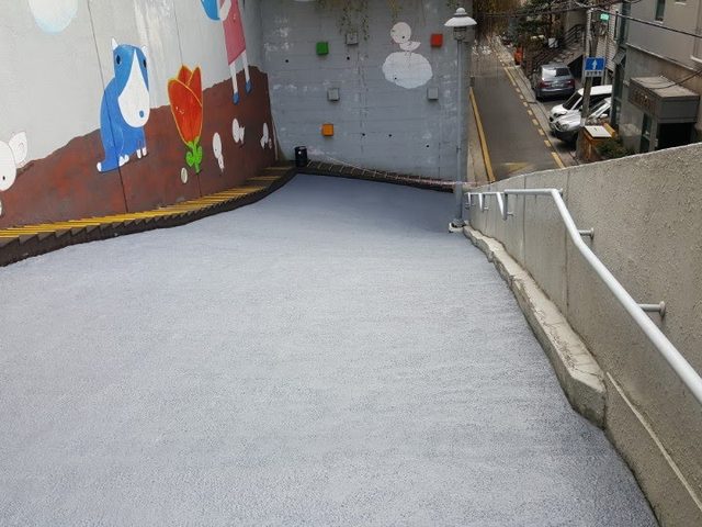 역삼동 국립어린이청소년도서관